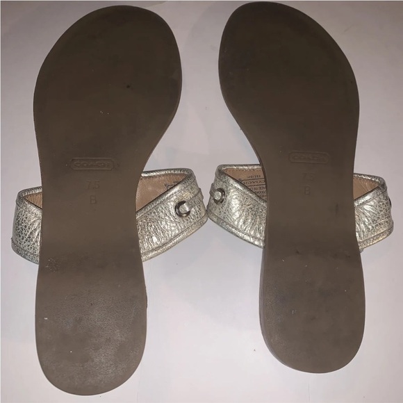 Coach Sheena Gold Leather Sandals Tassels Women’s Sz 7.5 - Picture 3 of 4